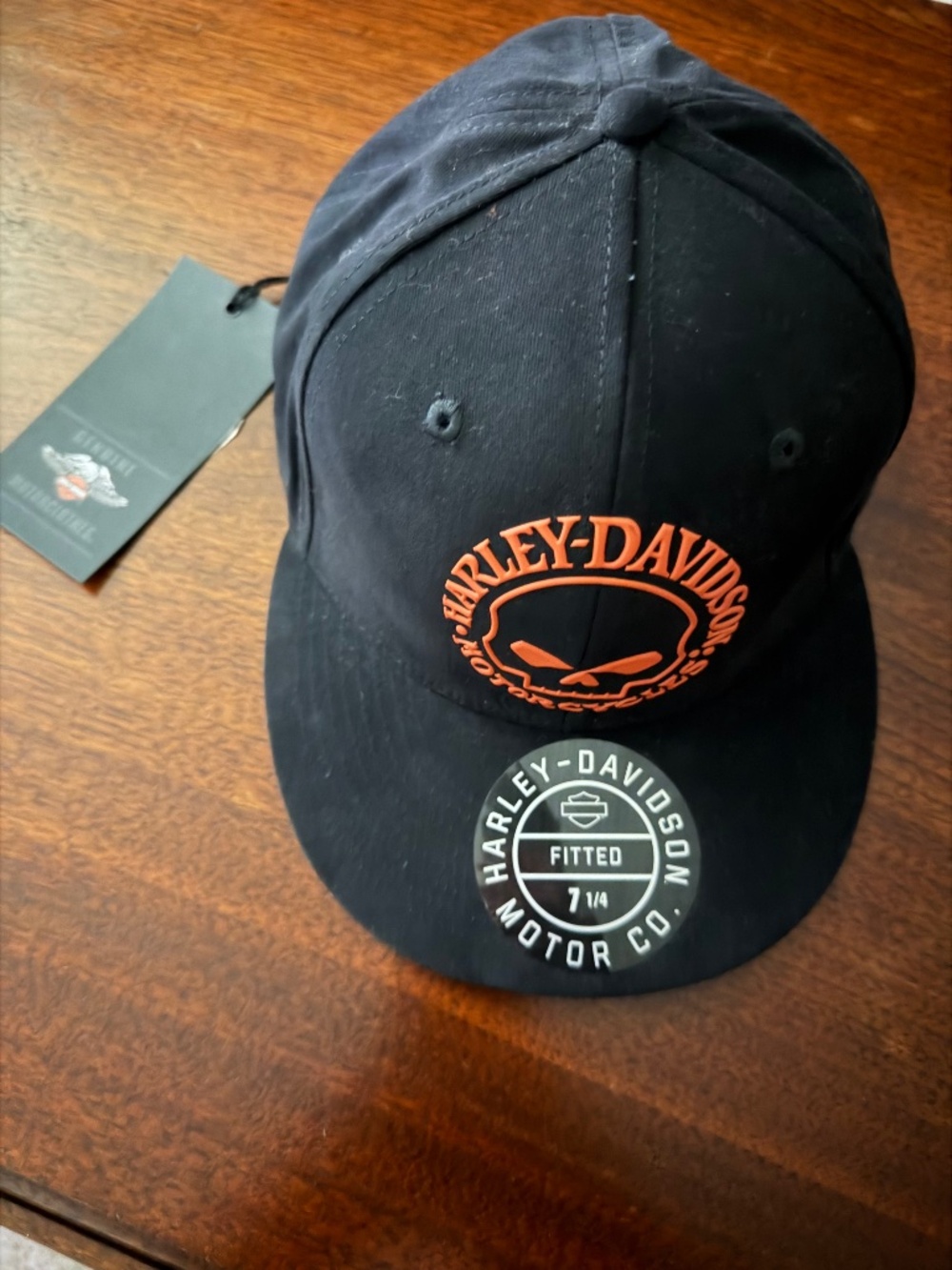 Harley Davidson fitted hat size 7 1/4